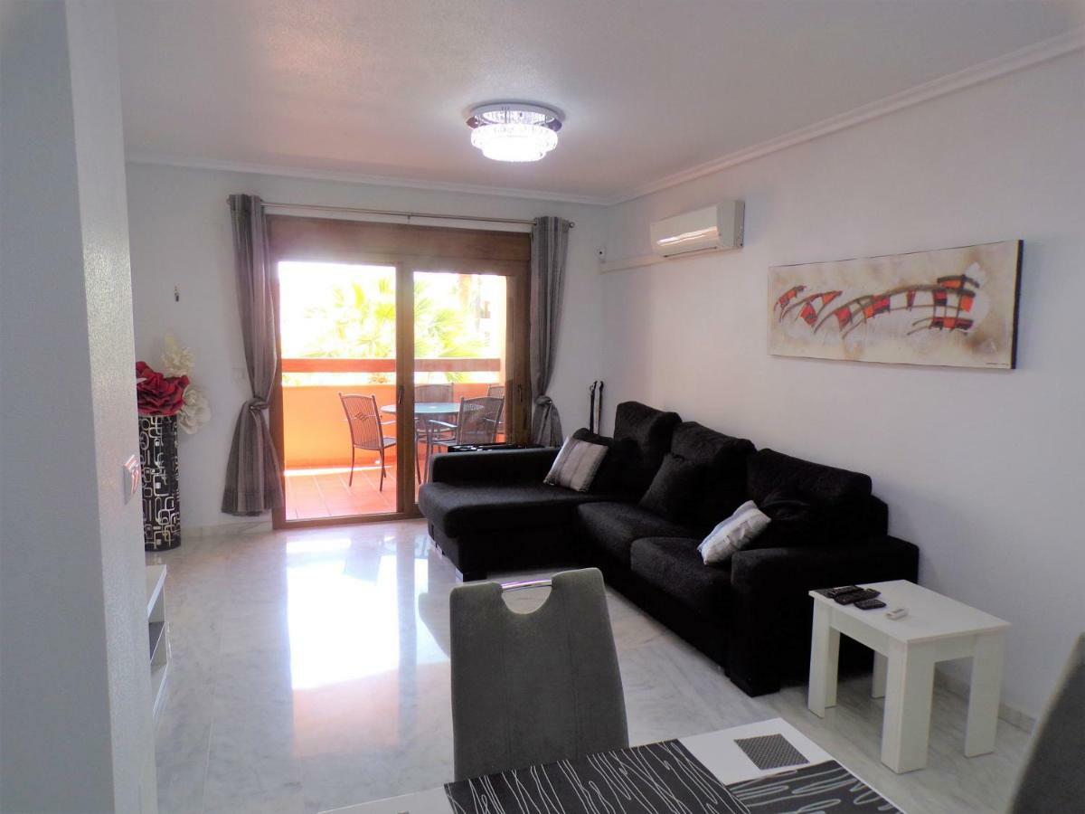 Villamartin Violetas Holiday Home Exteriör bild