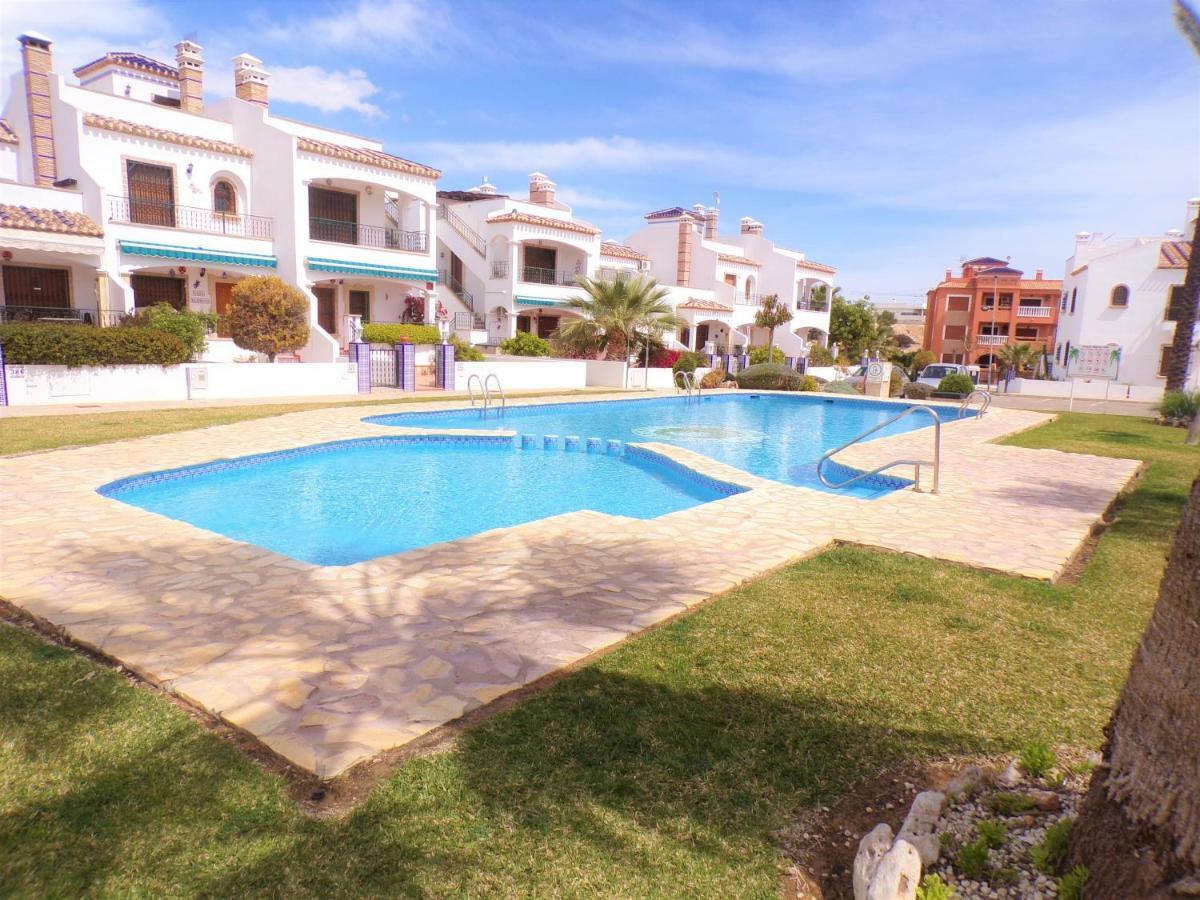 Villamartin Violetas Holiday Home Exteriör bild